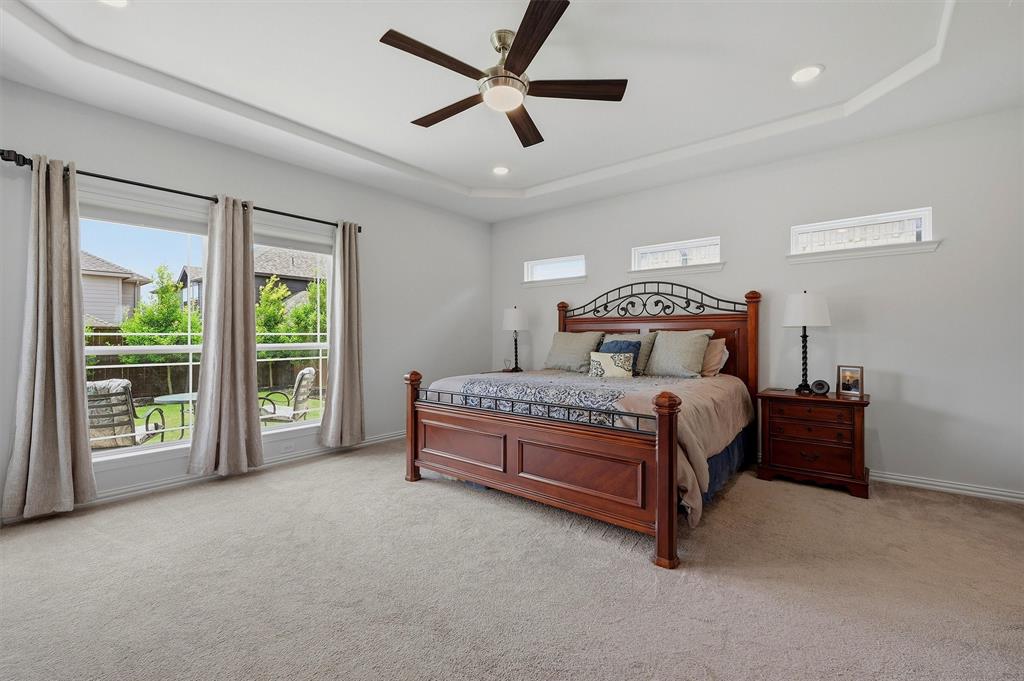 809 Violet Way Celina, TX 75009 - Photo 19 of 38 Primary Bedroom