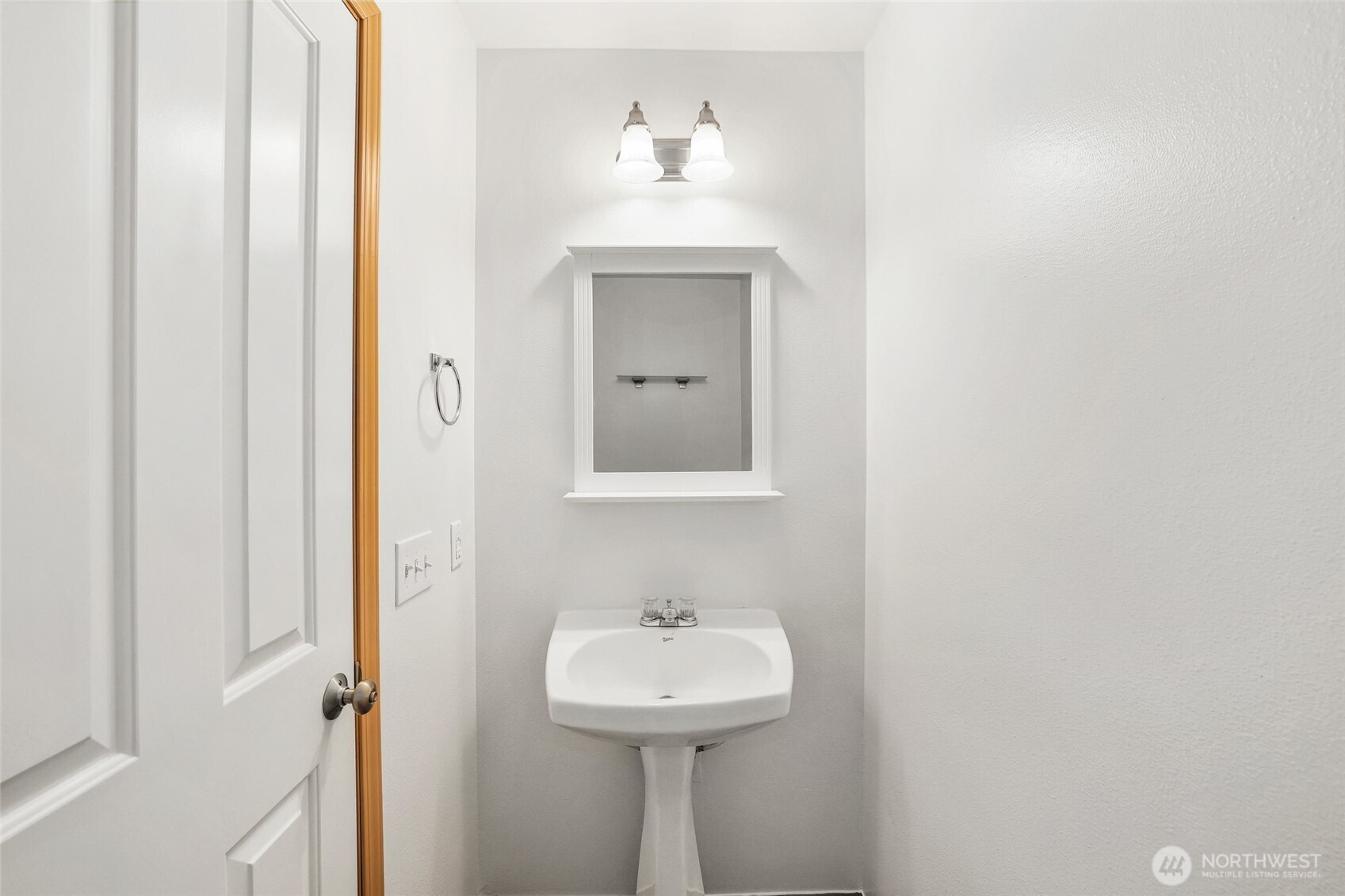 28201 238th Avenue Southeast Maple Valley, WA 98038 - Photo 18 of 38