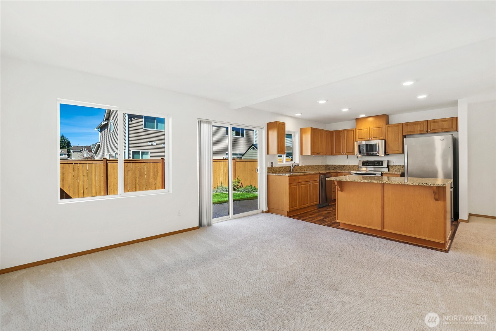 28201 238th Avenue Southeast Maple Valley, WA 98038 - Photo 10 of 38