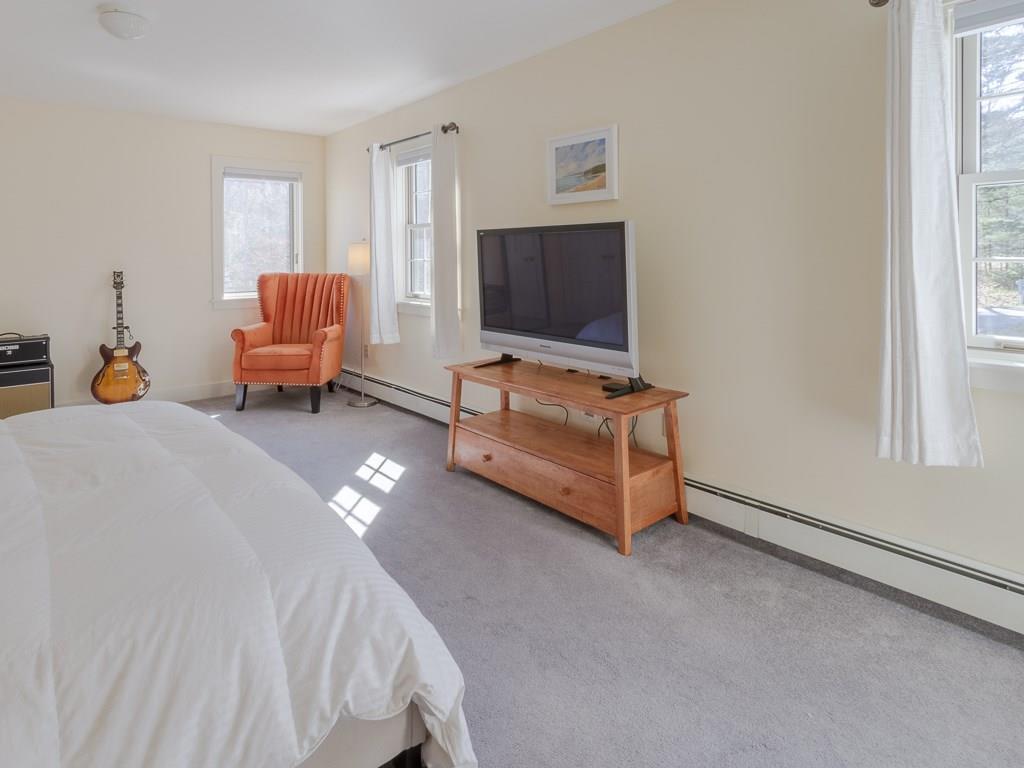 31 Victoria Road Camden, ME 04843 - Photo 16 of 25 Photo