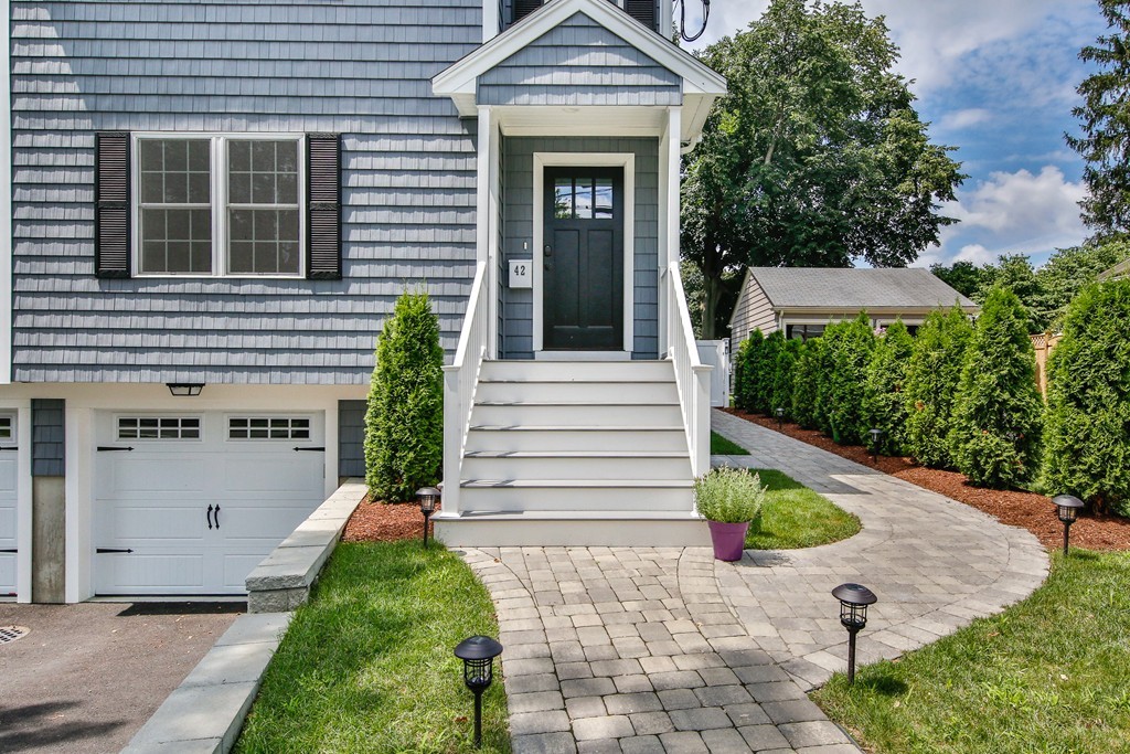 42 Webcowet Road, Unit 42 Arlington, MA 02474 - Photo 4 of 41 Gallery Image 4