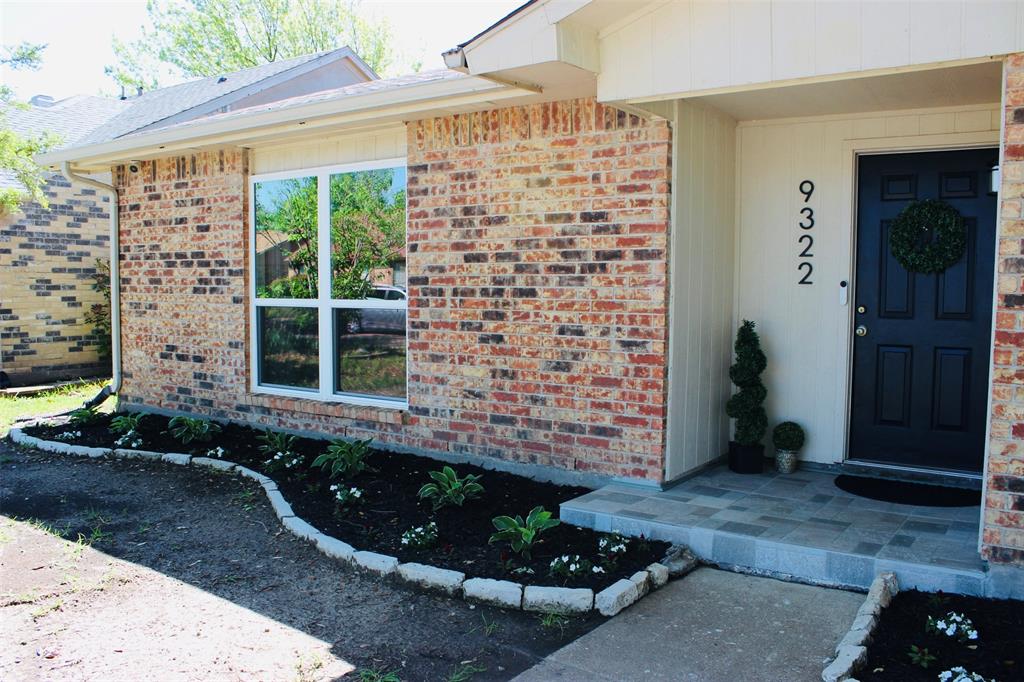9322 Shipman Street Rowlett, TX 75088 - Photo 2 of 36