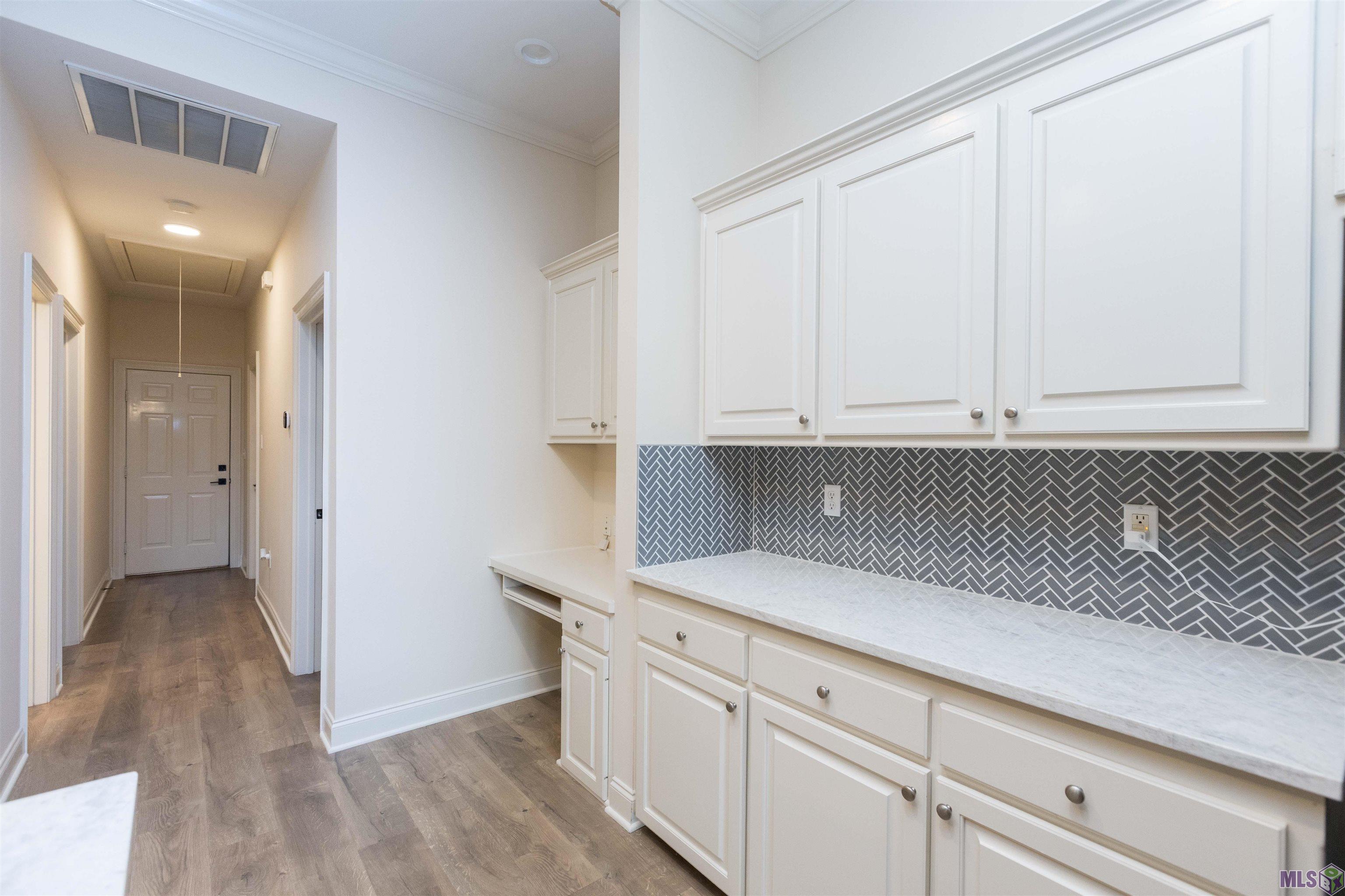 9089 Lake Mist Avenue Baton Rouge, LA 70810 - Photo 17 of 29 Kitchen