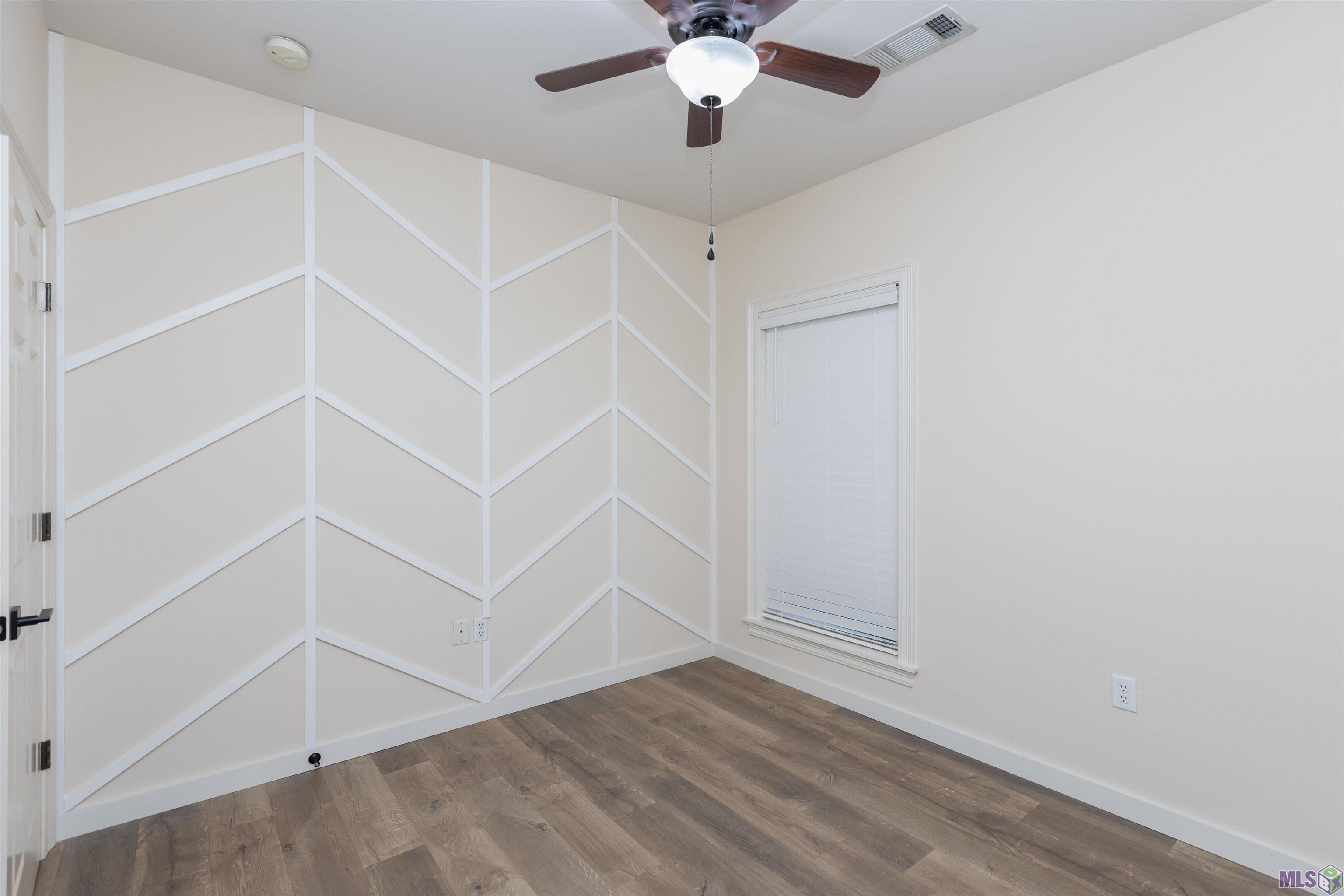 9089 Lake Mist Avenue Baton Rouge, LA 70810 - Photo 21 of 29 Bedroom 3