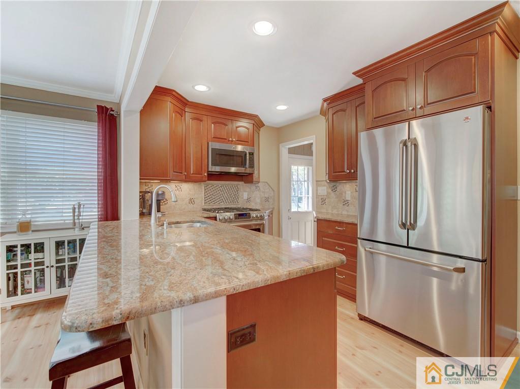18 Channing Road East Brunswick, NJ 08816 - Photo 15 of 26 Gallery Image 15