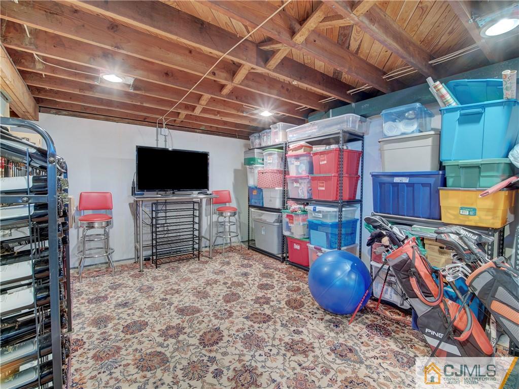 18 Channing Road East Brunswick, NJ 08816 - Photo 24 of 26 Gallery Image 24