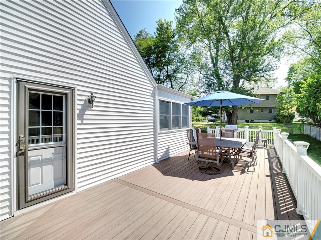 18 Channing Road East Brunswick, NJ 08816 - Photo 9 of 26 Gallery Image 9