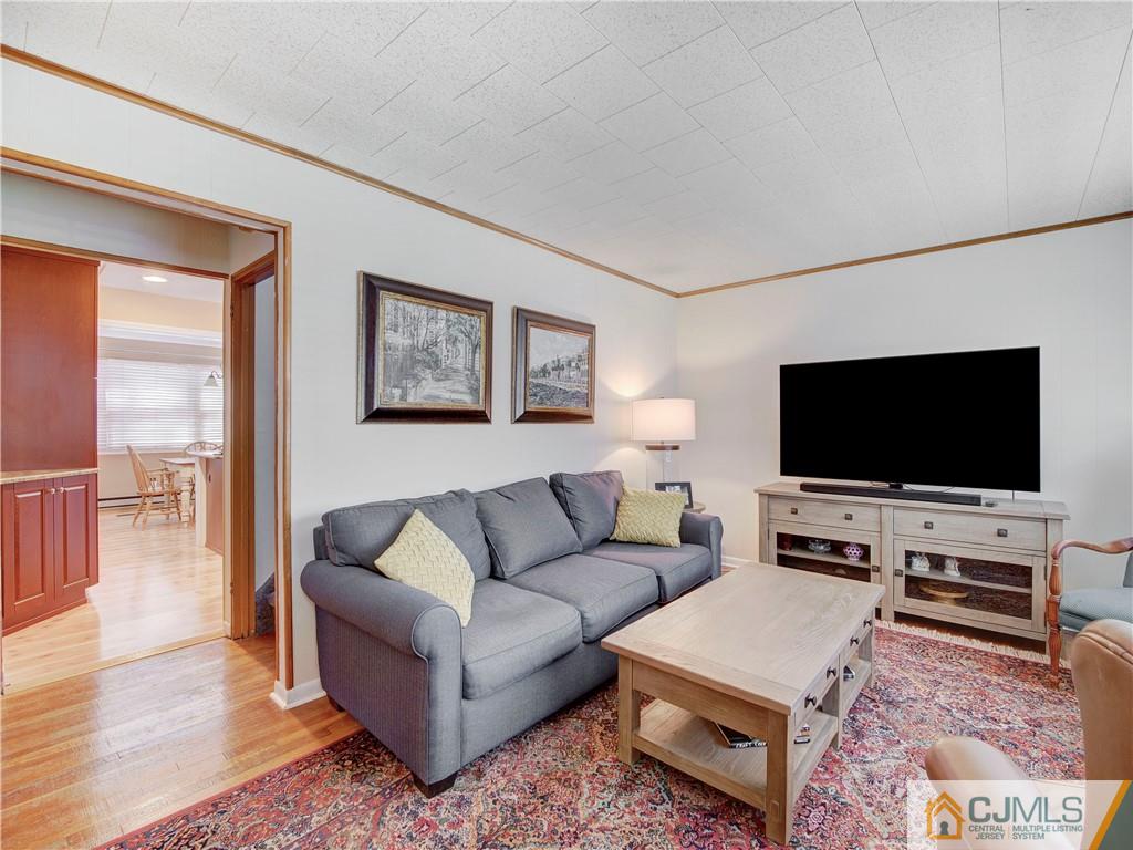 18 Channing Road East Brunswick, NJ 08816 - Photo 10 of 26 Gallery Image 10