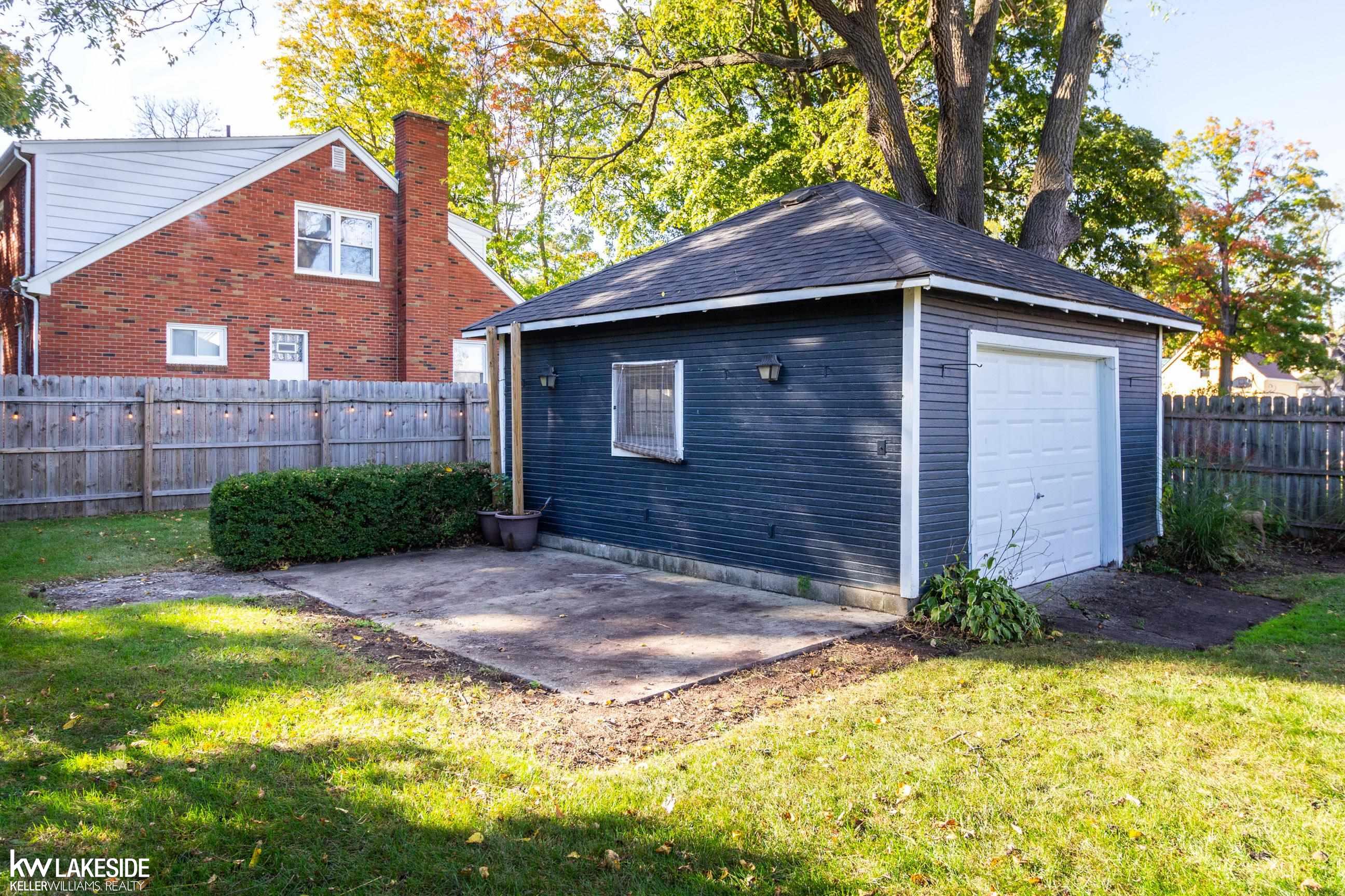 142 South Rawles Street Romeo, MI 48065 - Photo 33 of 39 50159290-ba1ef86a-efe9-42c2-8529-ded9c6bb795e.JPG