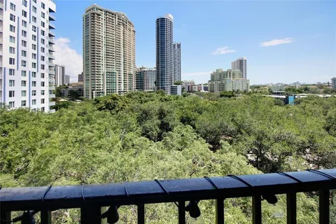 $425,000 | 520 Southeast 5th Avenue, Unit 2605, Fort Lauderdale, FL 33301