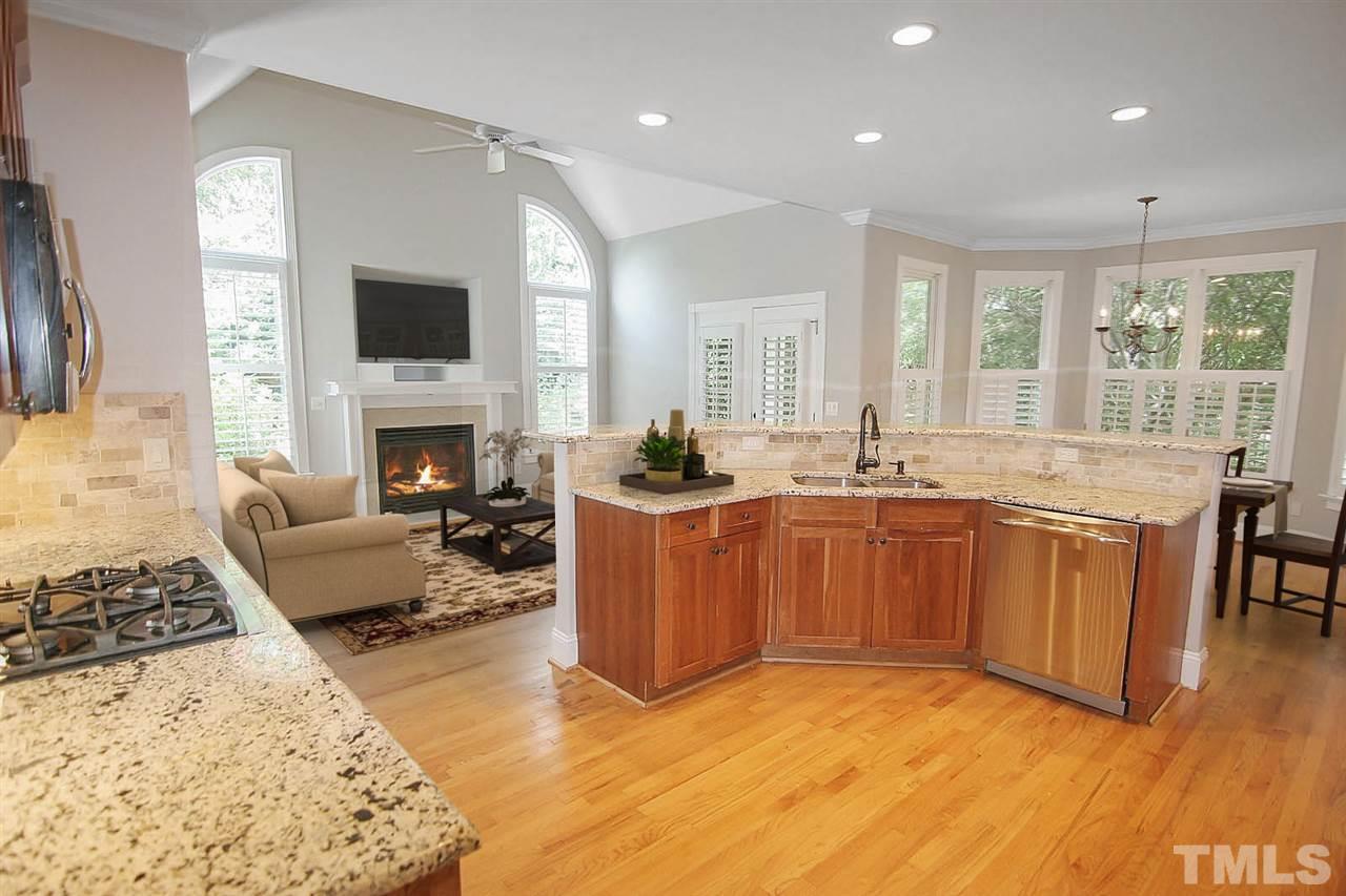 4601 Whitmire Place Raleigh, NC 27612 - Photo 2 of 25