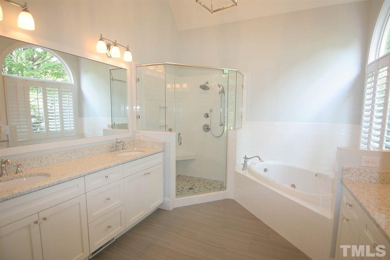 4601 Whitmire Place Raleigh, NC 27612 - Photo 12 of 25