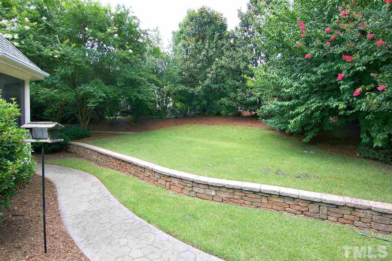 4601 Whitmire Place Raleigh, NC 27612 - Photo 20 of 25