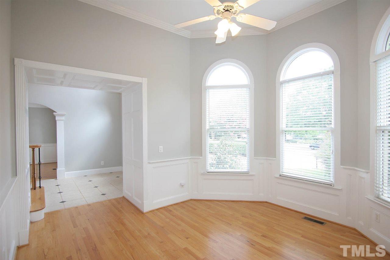 4601 Whitmire Place Raleigh, NC 27612 - Photo 9 of 25