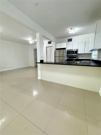 $2,700 | 8035 Crespi Boulevard, Unit 1, Miami Beach, FL 33141