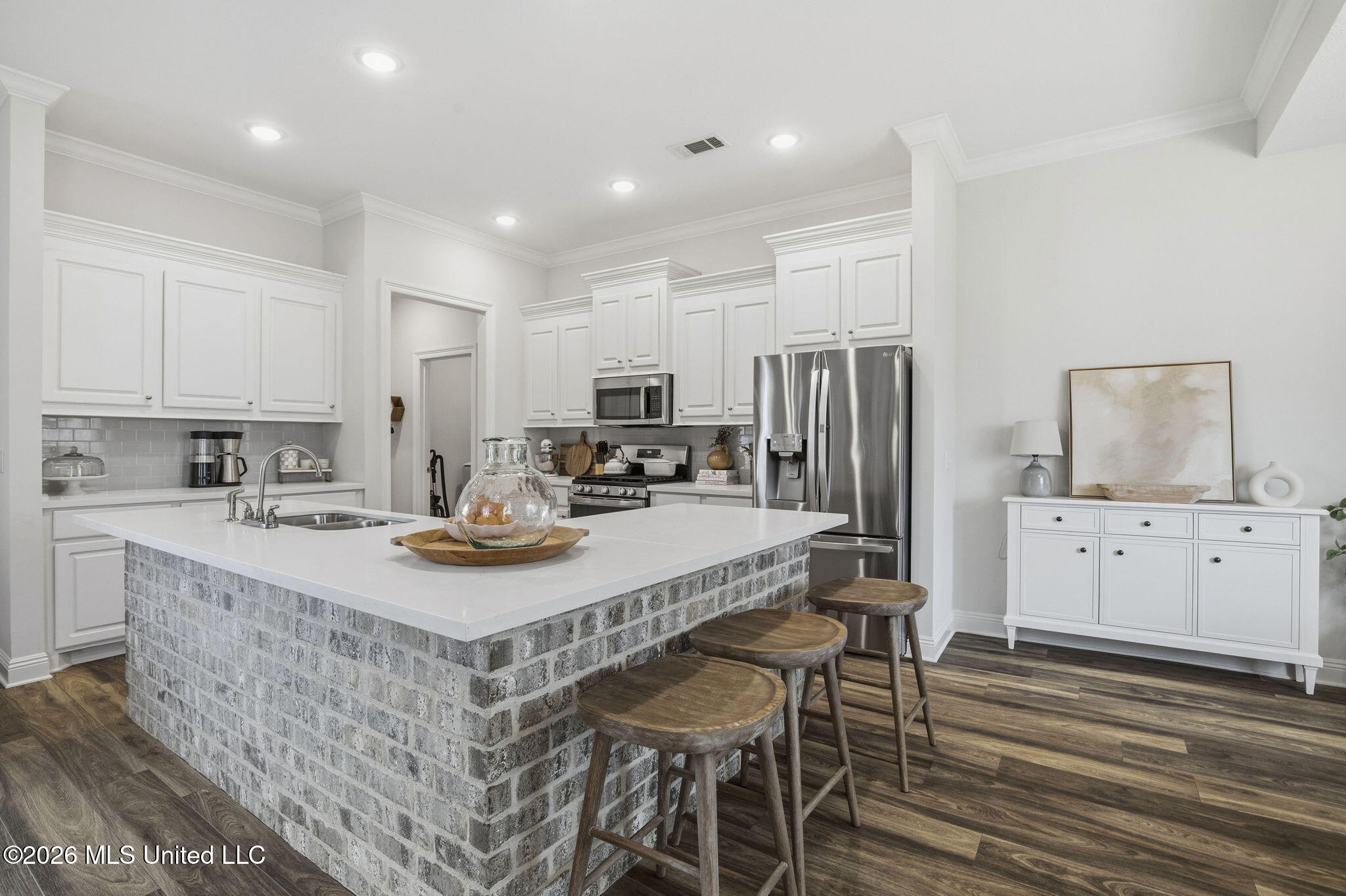 170 Chartleigh Circle Canton, MS 39046 - Photo 11 of 38 11-web-or-mls-170 Chartleigh Cir-11