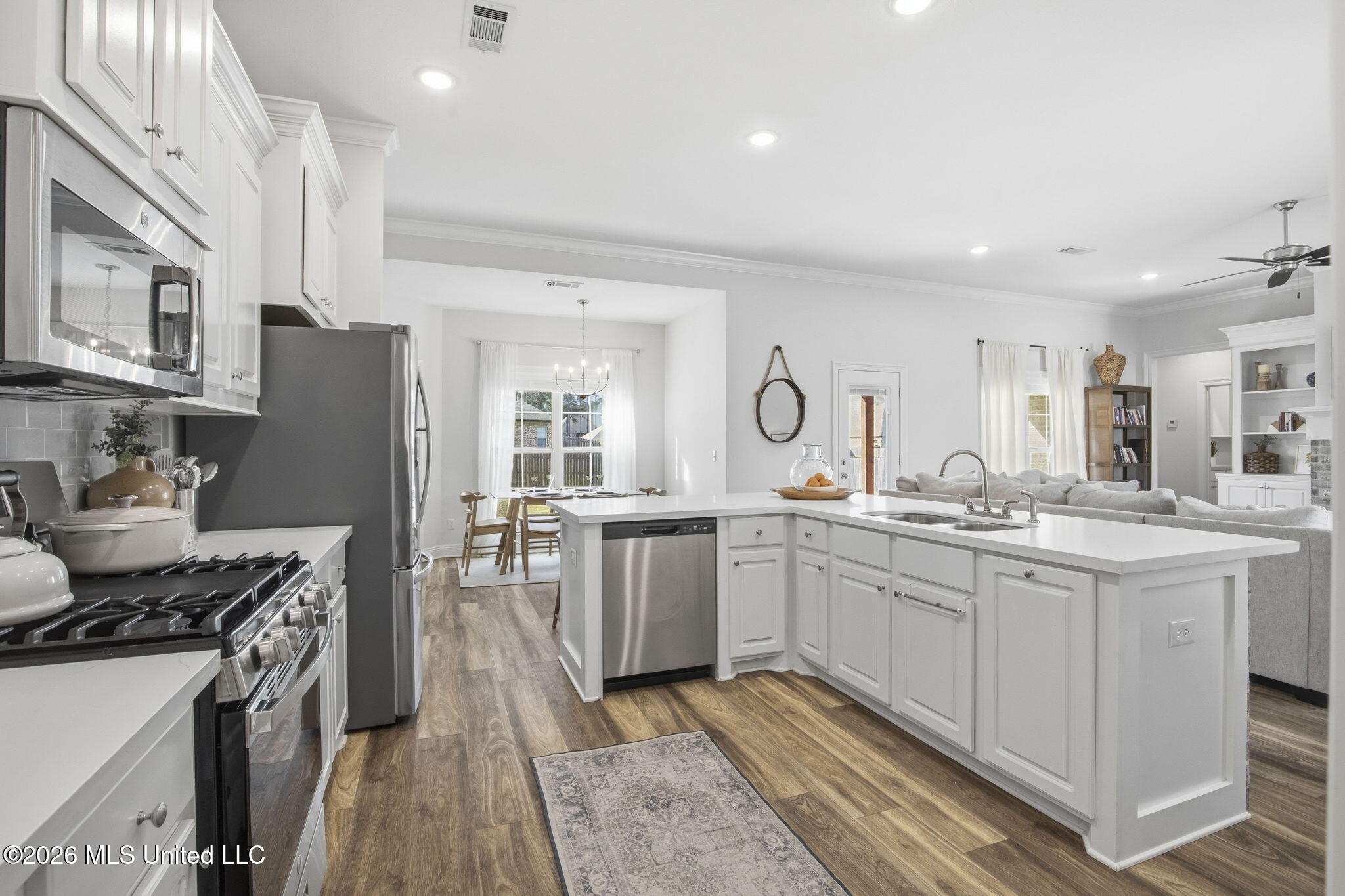 170 Chartleigh Circle Canton, MS 39046 - Photo 13 of 38 13-web-or-mls-170 Chartleigh Cir-13