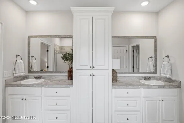 $308,500 | 170 Chartleigh Circle, Canton, MS 39046