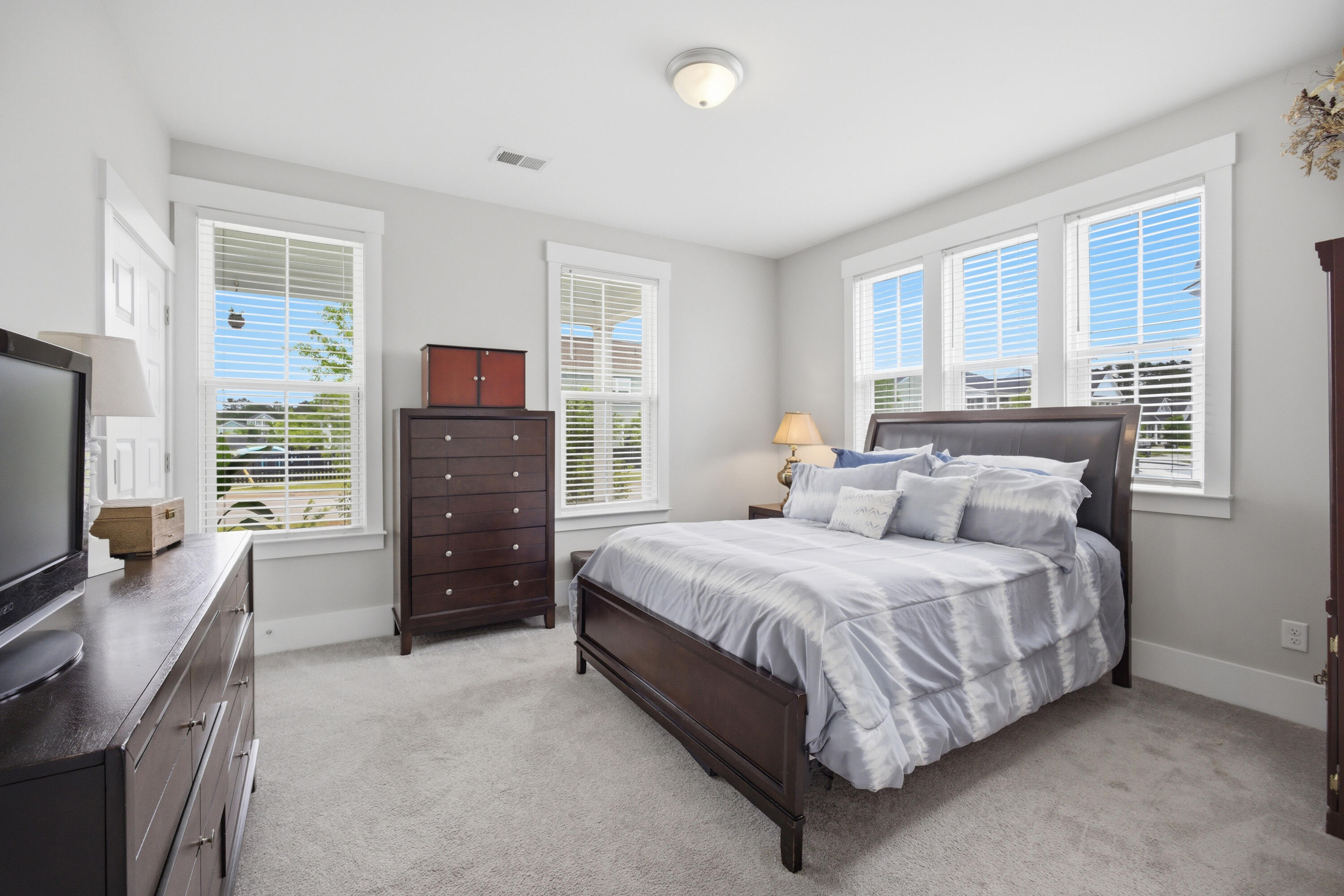 123 Hewitt Street Summerville, SC 29486 - Photo 25 of 82