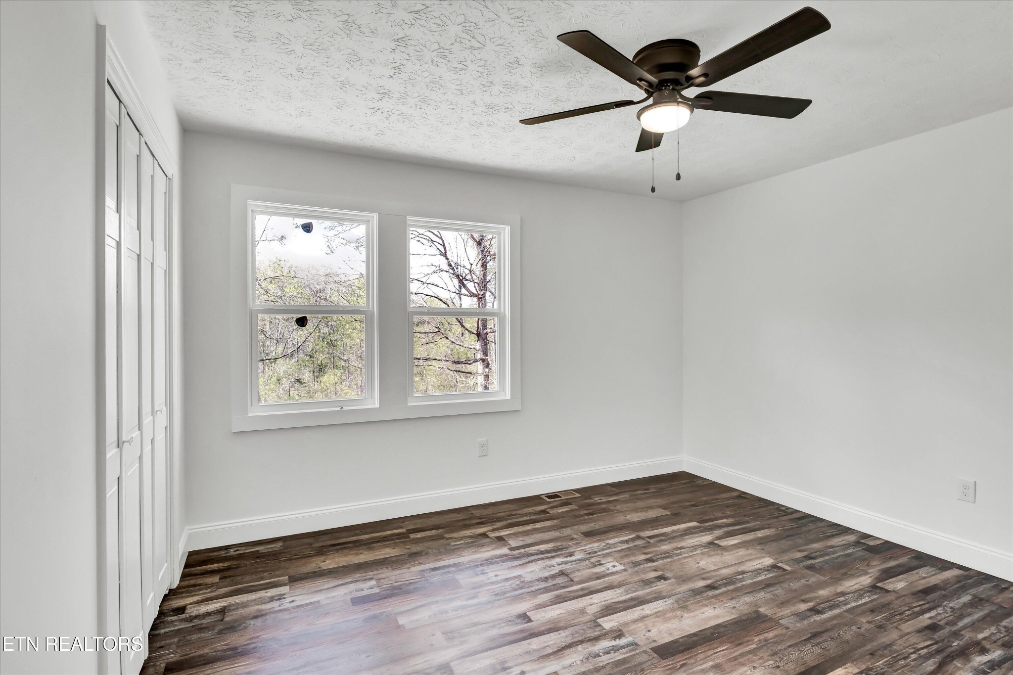 151 Ivanhoe Road Clinton, TN 37716 - Photo 18 of 23