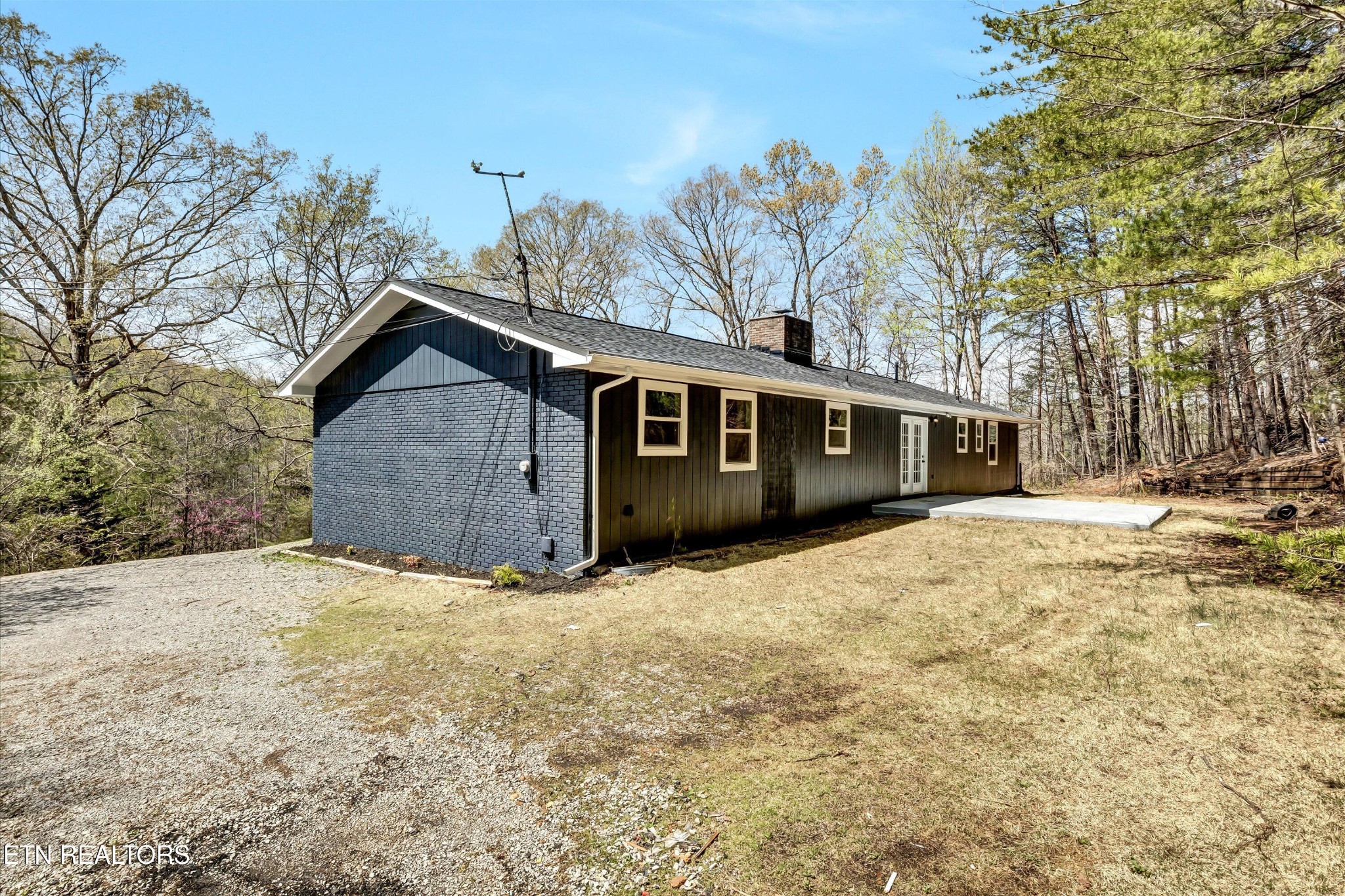 151 Ivanhoe Road Clinton, TN 37716 - Photo 23 of 23
