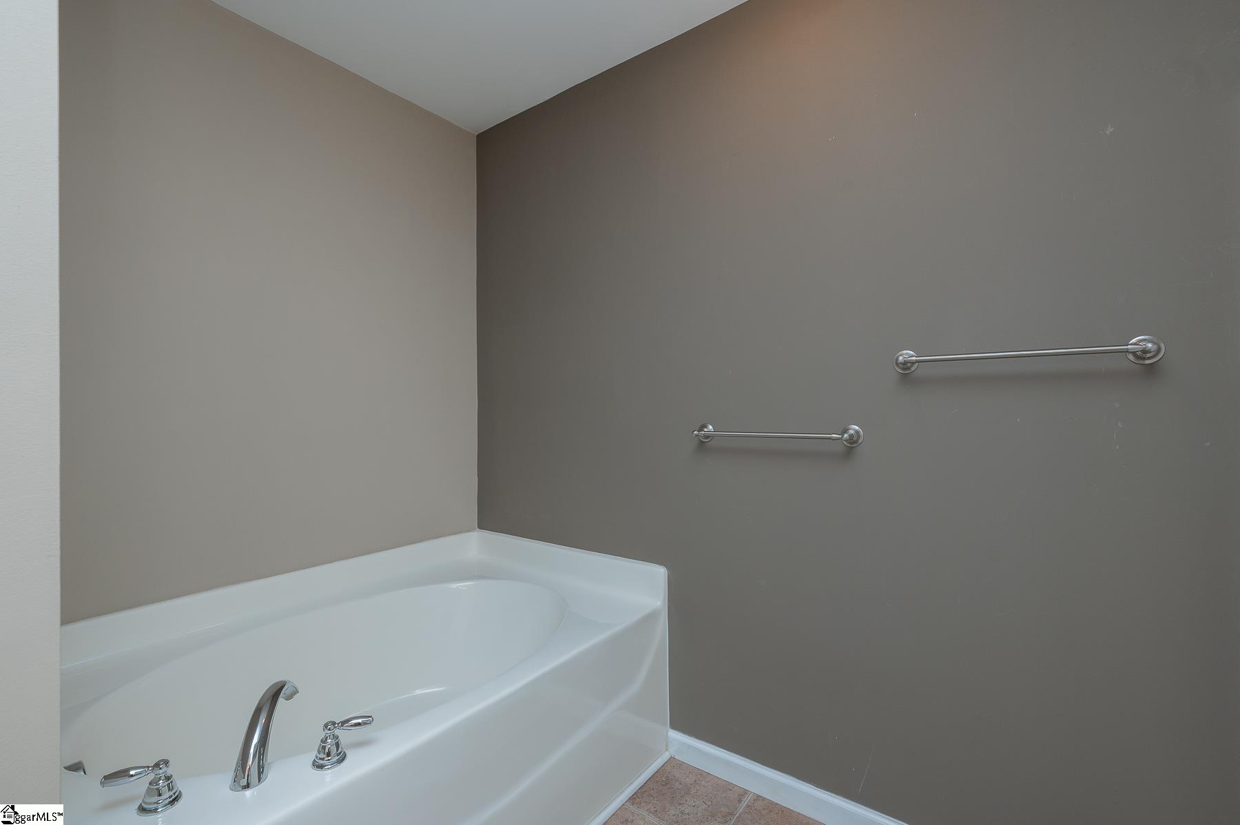 452 Bowers Road Travelers Rest, SC 29690 - Photo 21 of 40