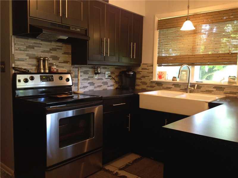 3586 Mitchell Road New Castle, PA 16105 - Photo 4 of 12 Kitchen.