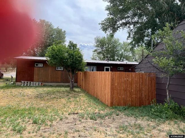 $104,000 | 210 Jefferson Street, Hanna, WY 82327