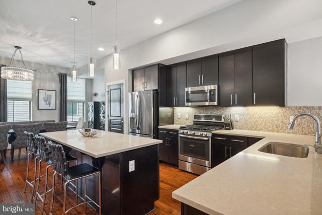 $795,000 | 1430 South 4th Street, Philadelphia, PA 19147