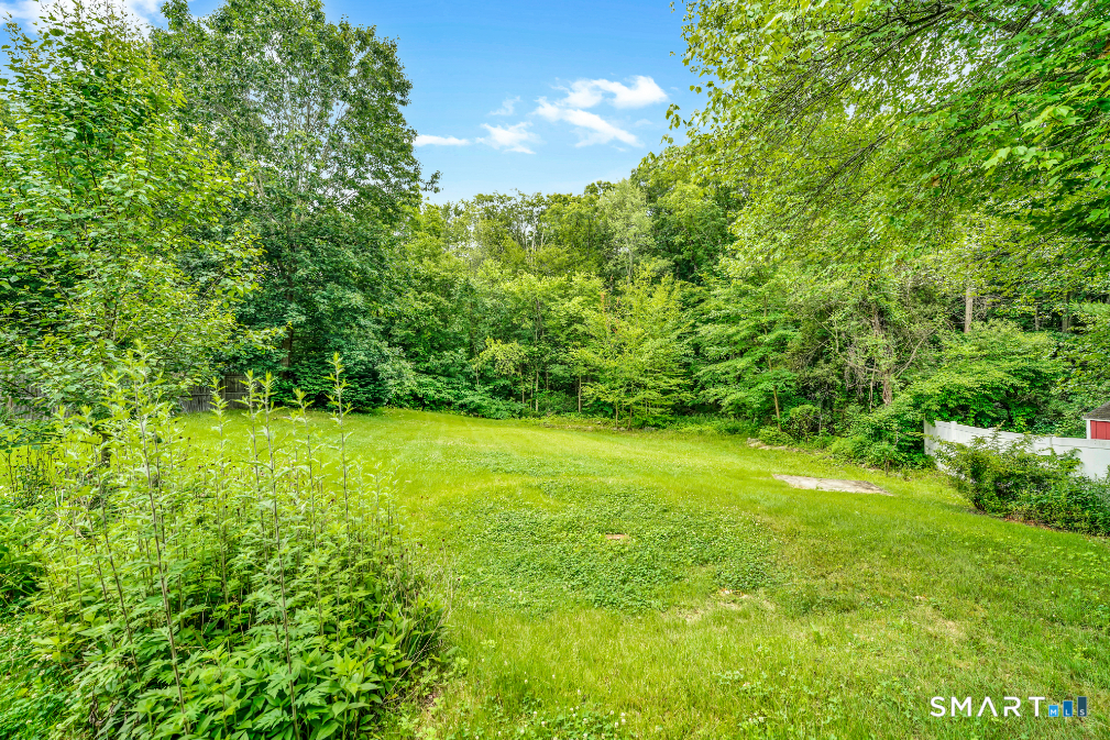 71 Devonwood Drive Waterbury, CT 06708 - Photo 9 of 9