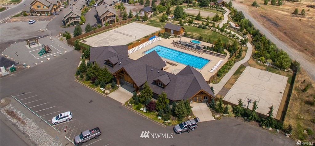 210 Clearwater Loop, Unit 2 Ronald, WA 98940 - Photo 26 of 35 an aerial view of a house