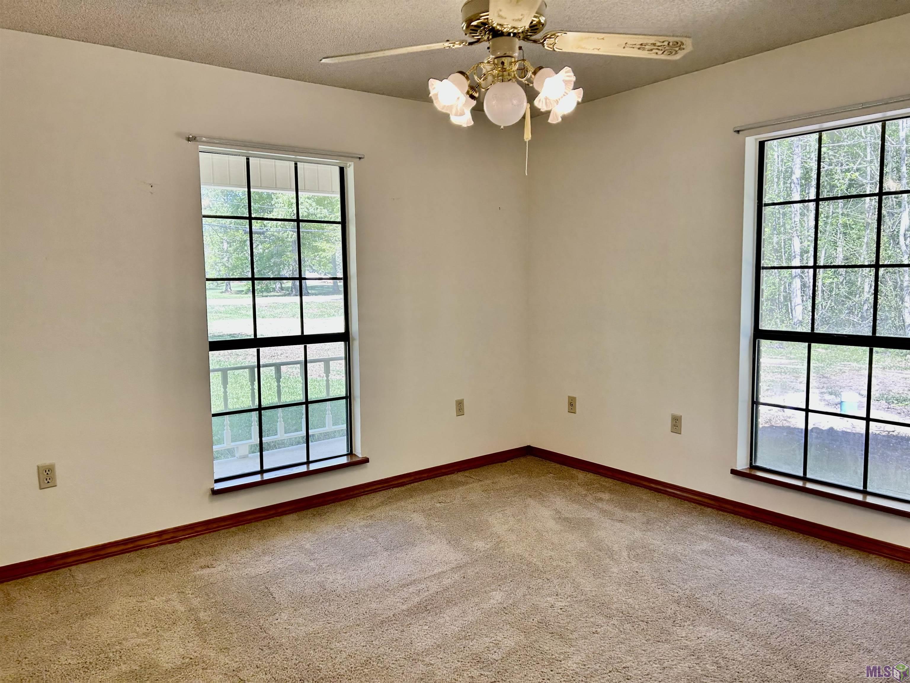 10450 Peairs Road Zachary, LA 70791 - Photo 13 of 14 Gallery Image 13