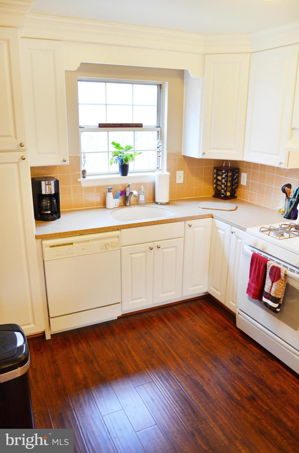 5492 Rector Drive Woodbridge, VA 22193 - Photo 8 of 26 Kitchen