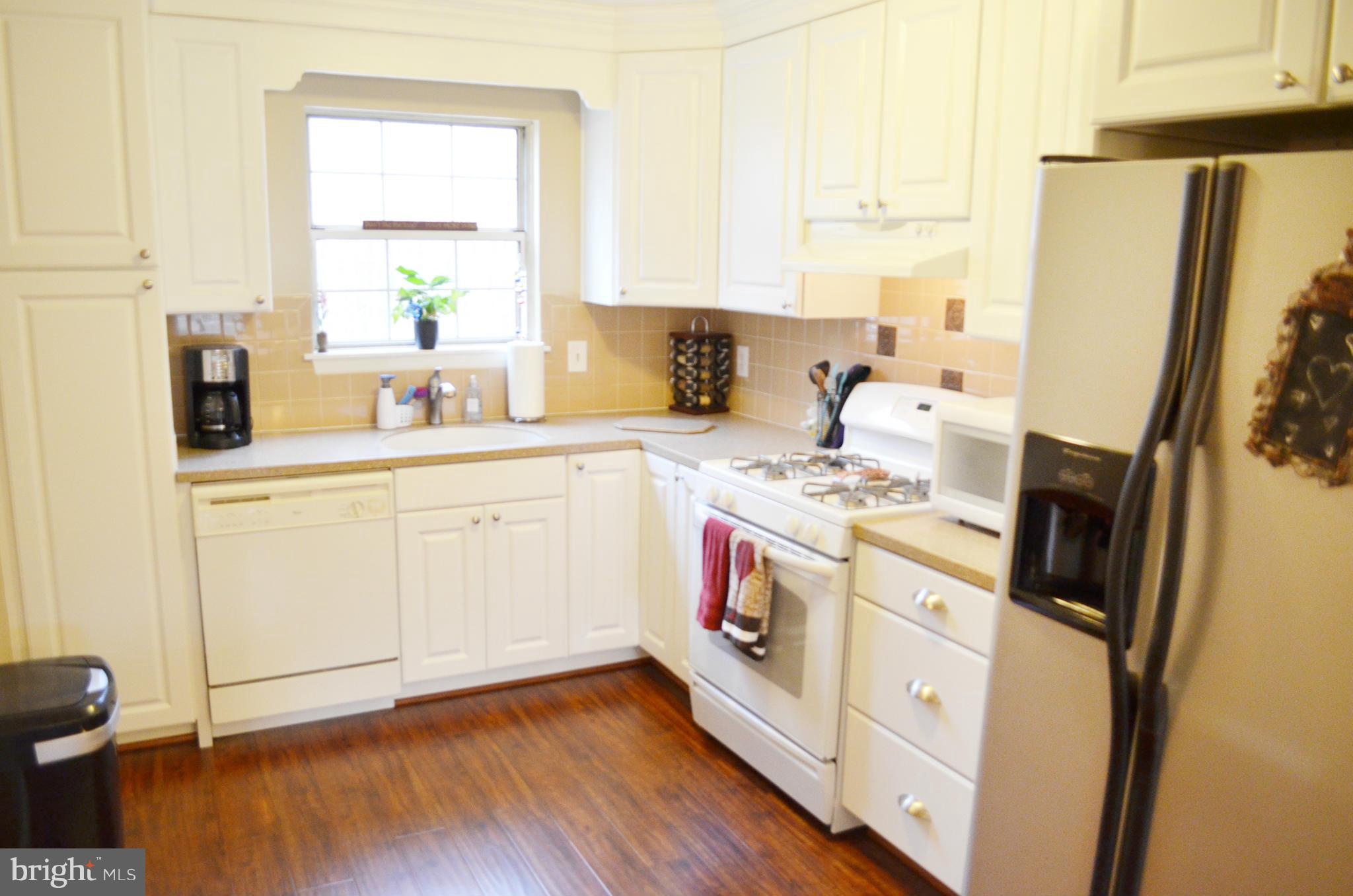 5492 Rector Drive Woodbridge, VA 22193 - Photo 9 of 26 Kitchen