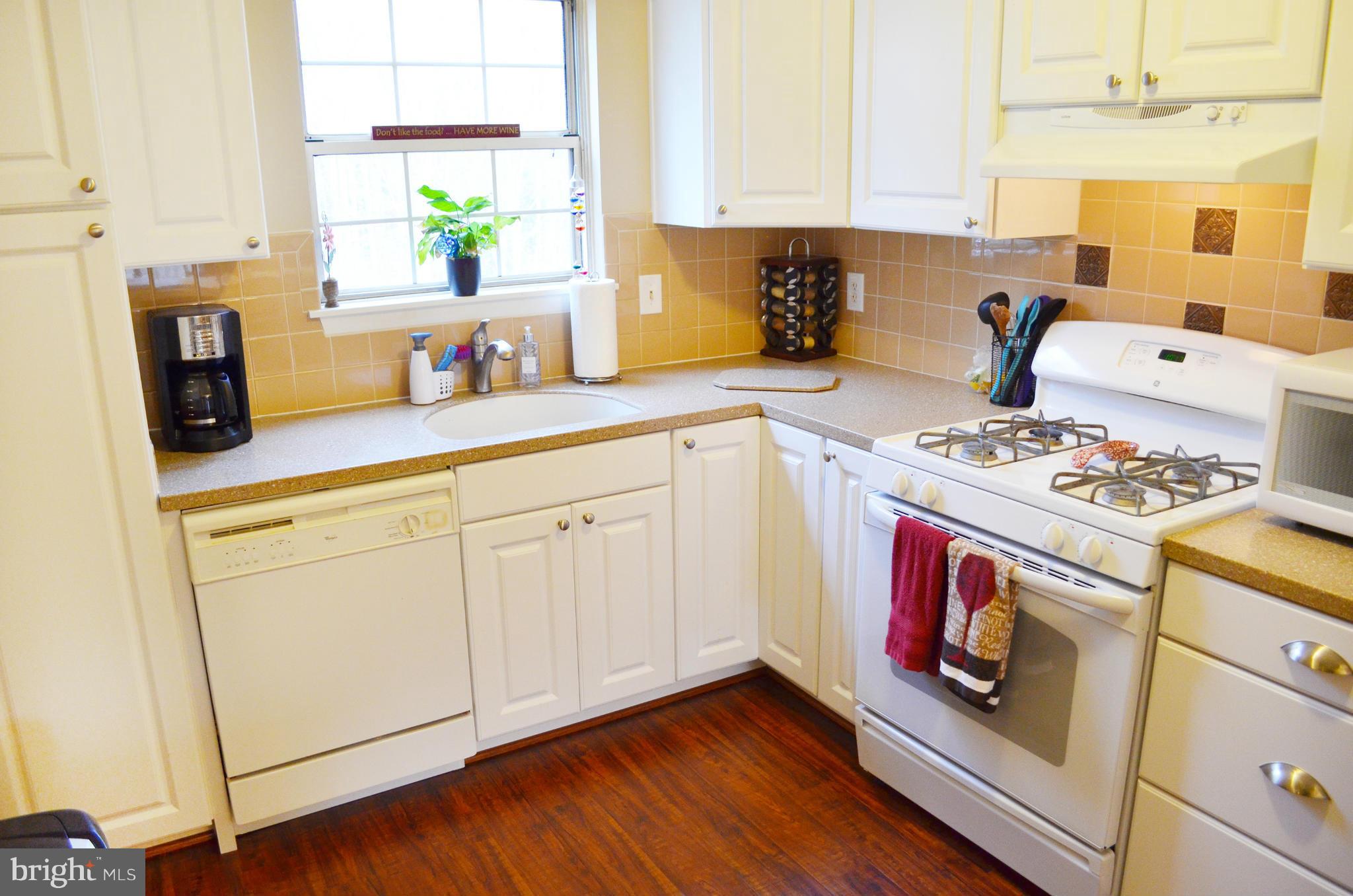 5492 Rector Drive Woodbridge, VA 22193 - Photo 10 of 26 Kitchen