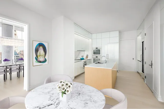 $17,990,000 | 200 East 59th Street, Unit PH32 | Midtown East