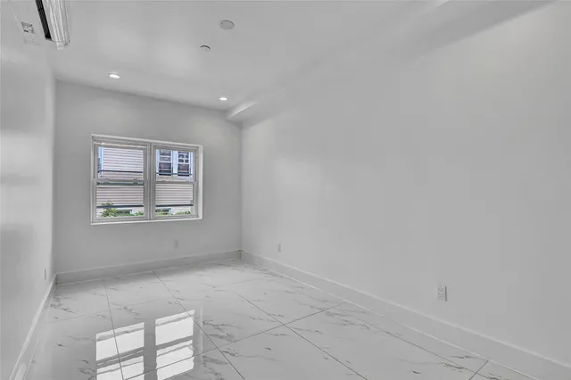 $2,000,000 | 139-22 95th Avenue | Jamaica