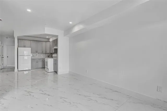 $2,000,000 | 139-22 95th Avenue | Jamaica