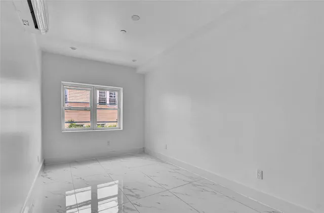 $2,000,000 | 139-22 95th Avenue | Jamaica