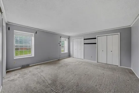 $240,000 | 10236 CedarBrooke Lane, Kansas City, MO 64131