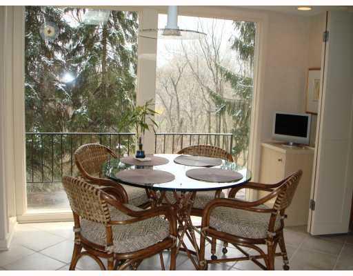 310 Buckingham Road Fox Chapel, PA 15215 - Photo 5 of 12 Kitchen. Cheery breakfast room off the kitchen looking out over the picturesque property.