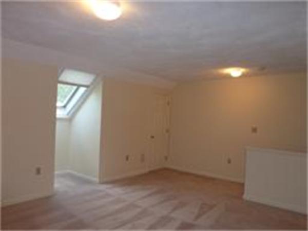 21 Deer Path, Unit 5 Maynard, MA 01754 - Photo 7 of 8 Gallery Image 7