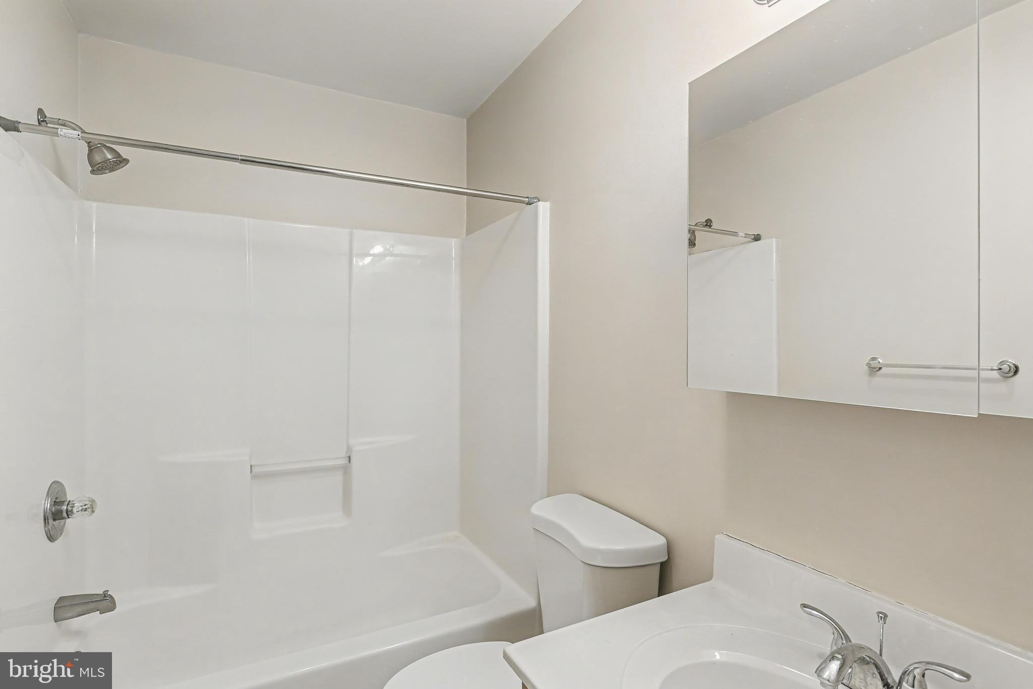 143 15th Street, Unit 9 New Cumberland, PA 17070 - Photo 6 of 9