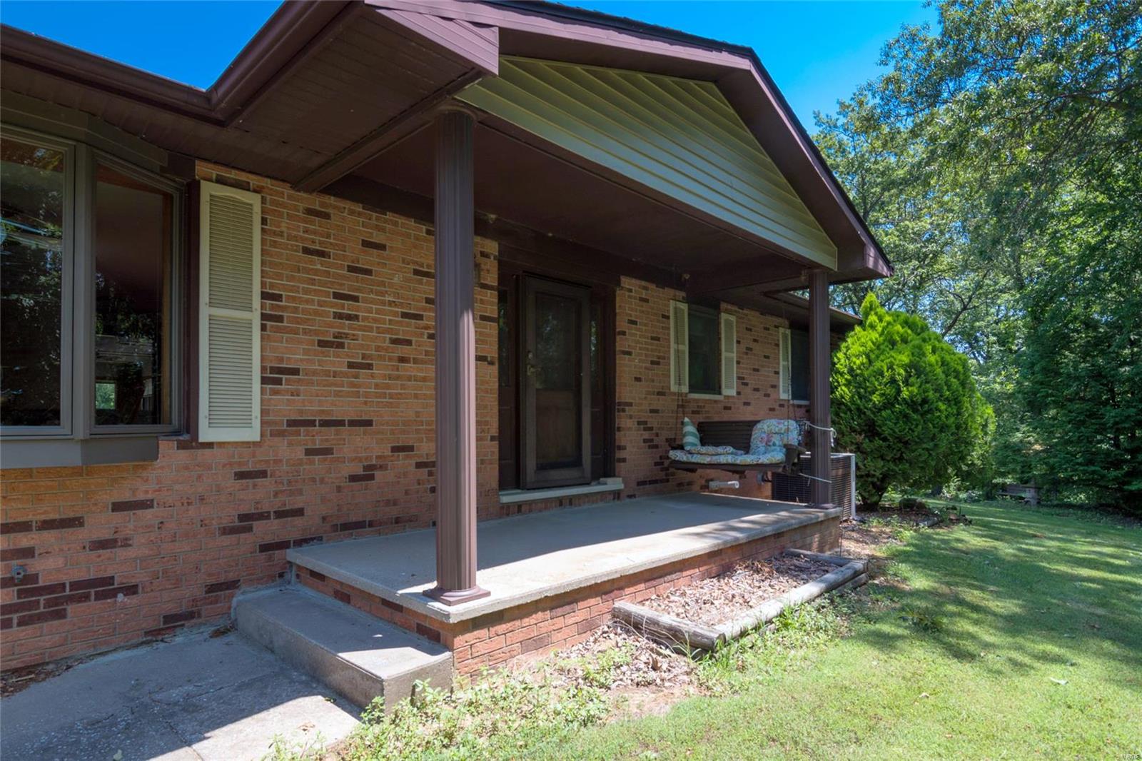 4484 Titchenal Road Brighton, IL 62012 - Photo 2 of 29