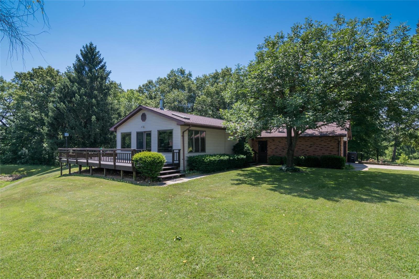 4484 Titchenal Road Brighton, IL 62012 - Photo 13 of 29