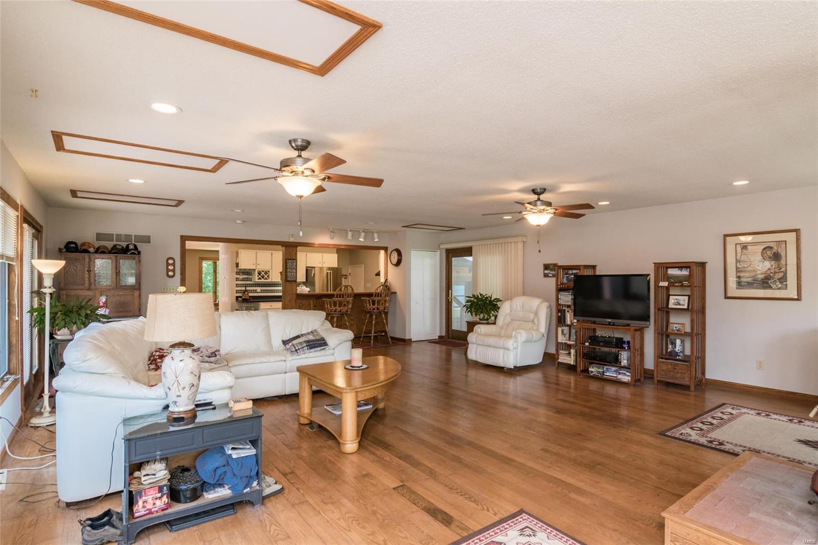 4484 Titchenal Road Brighton, IL 62012 - Photo 22 of 29