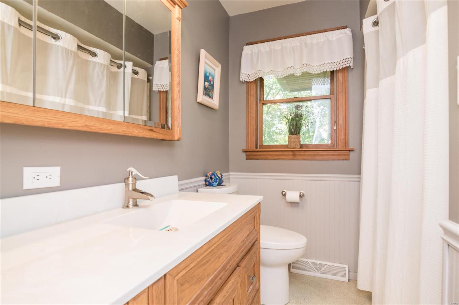 4484 Titchenal Road Brighton, IL 62012 - Photo 24 of 29