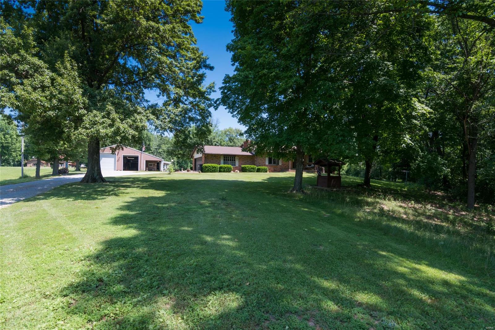4484 Titchenal Road Brighton, IL 62012 - Photo 5 of 29