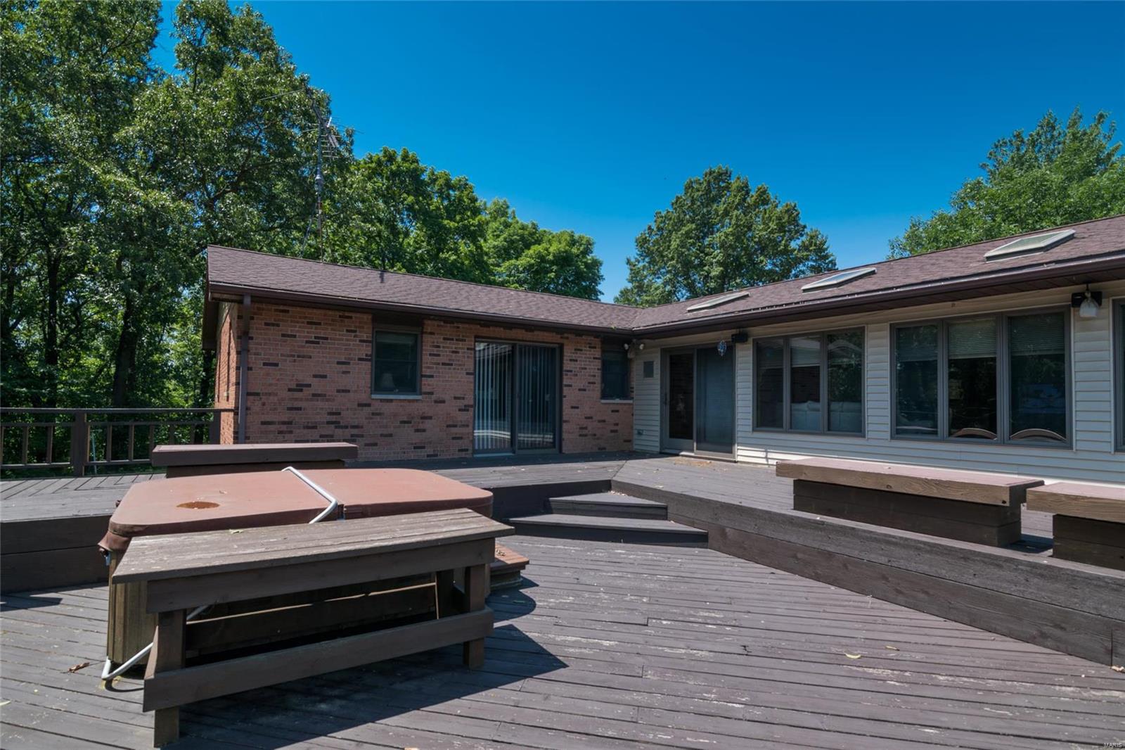 4484 Titchenal Road Brighton, IL 62012 - Photo 9 of 29