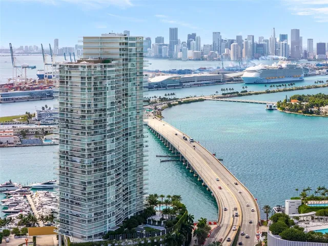 $3,100,000 | 450 Alton Road, Unit PH4104, Miami Beach, FL 33139